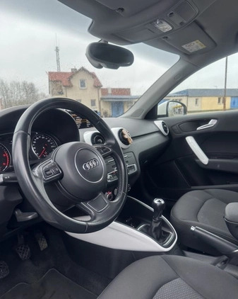Audi A1 cena 47000 przebieg: 130000, rok produkcji 2015 z Gryfice małe 137